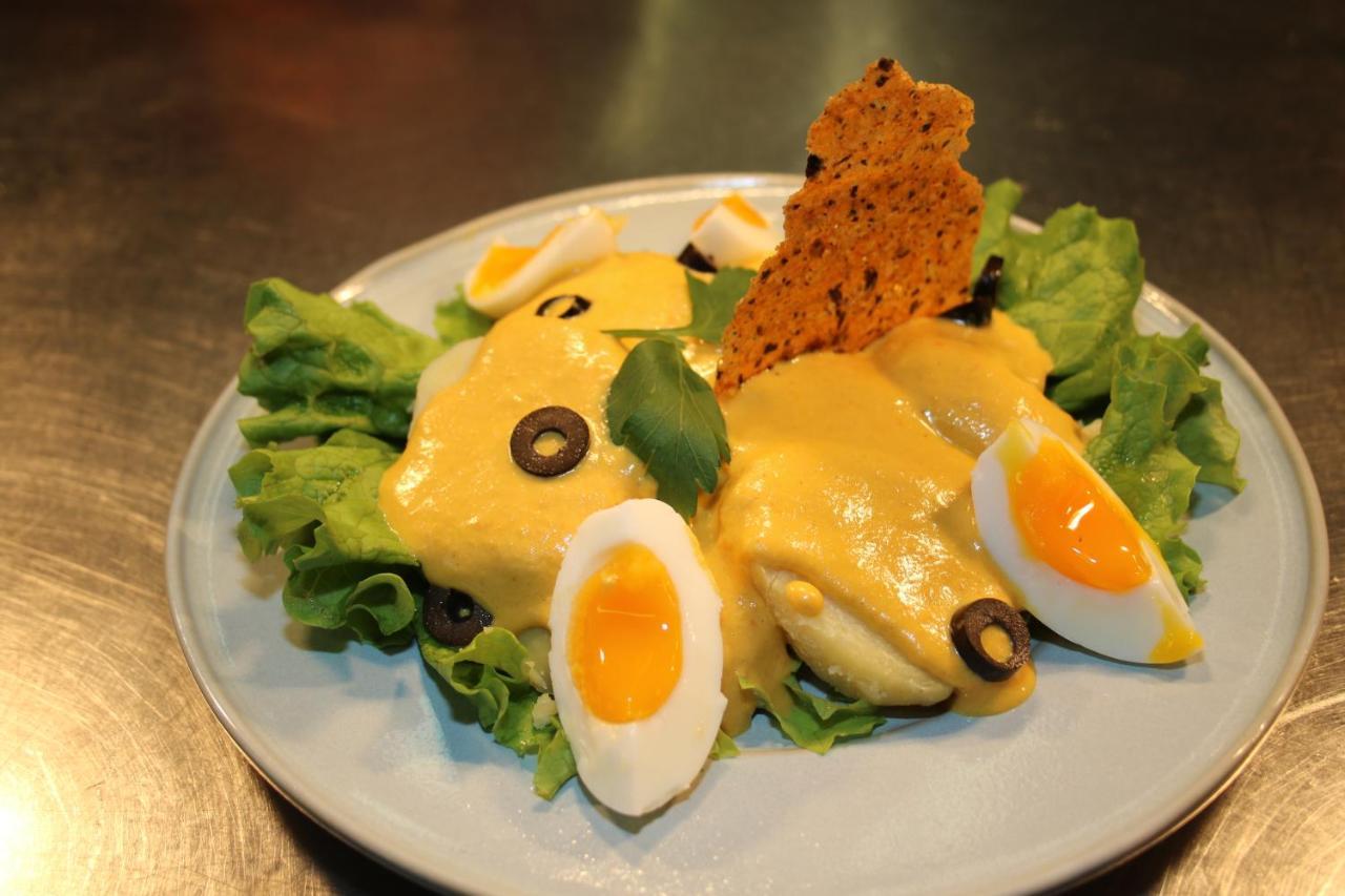 Suma Hotel Restaurant 雷米希 外观 照片